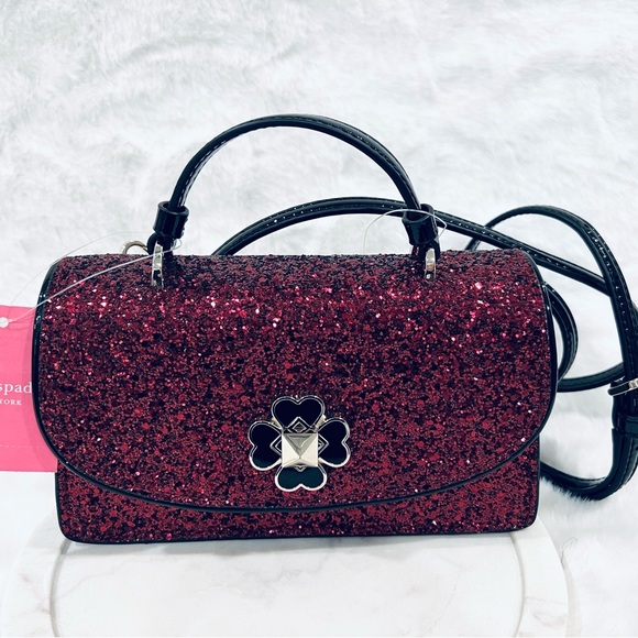 Kate Spade Odette glitter crossbody holiday berry colour / black trim NWT - Picture 2 of 7